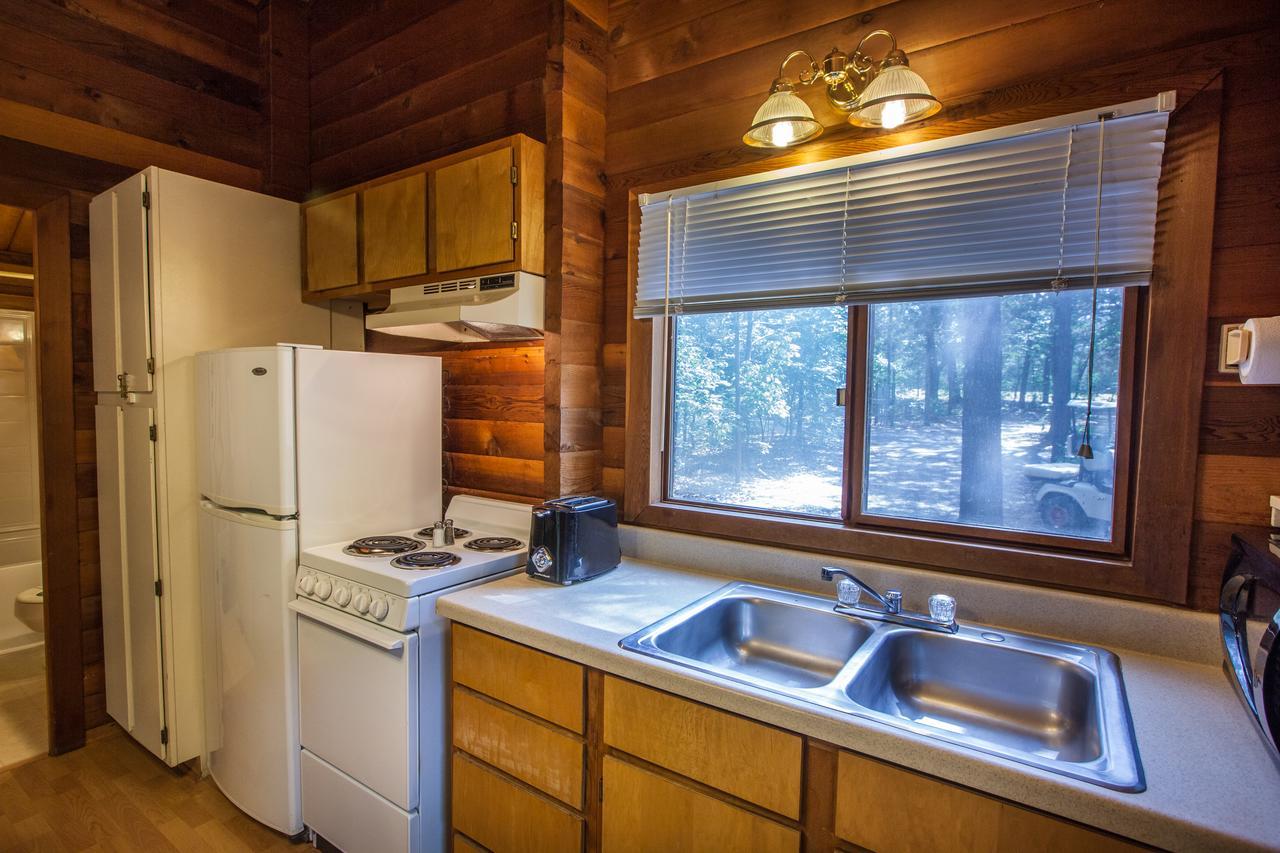 Lake Texoma Camping Resort Cabin 4 Willow Spring Dış mekan fotoğraf